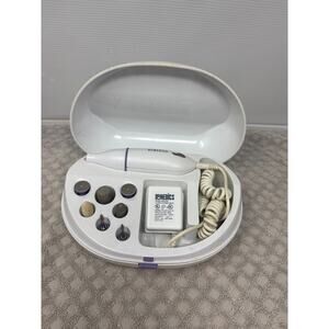 Homedics Style Spa Ultra Deluxe Manicure Pedicure Kit MAN-200 with 7 Attachments